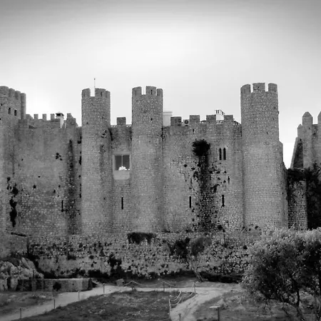 Cozy House In Peniche, 30 M² With Sea View