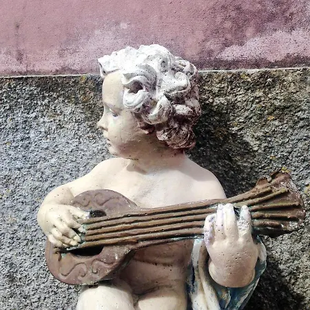 Cozy House In Peniche, 30 M² With Sea View * Peniche