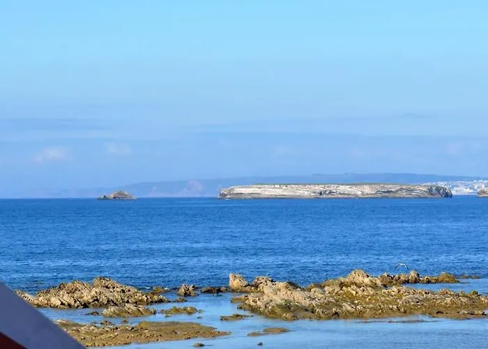 펜션 Cozy House In Peniche, 30 M² With Sea View 페니케