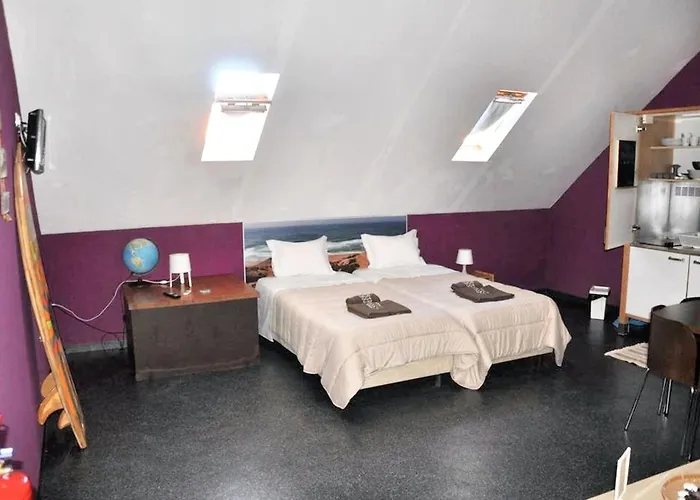 Cozy House In Peniche, 30 M² With Sea View 페니케