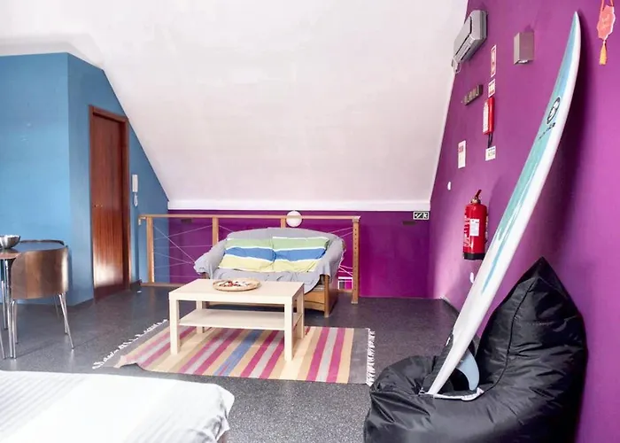 Cozy House In Peniche, 30 M² With Sea View 펜션